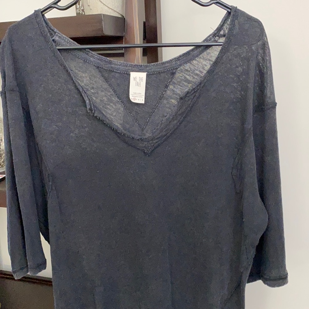 Free People We The Free Dark Gray Linen Cotton Head in the Clouds V Neck Tee XS - Picture 7 of 16